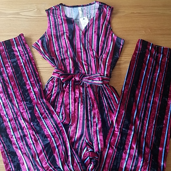 Retro Jupsuit! - Picture 2 of 6